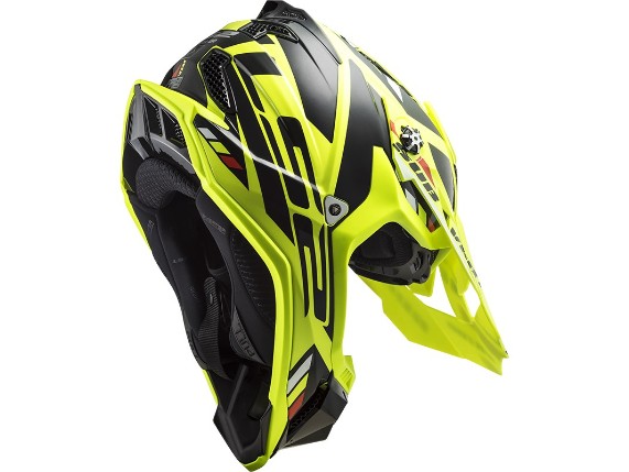 MX700_SUBVERTER_EVO_STOMP_H-V_YELLOW_BLACK_467003054_01