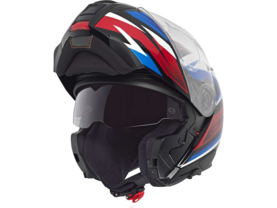 Schuberth25W26_0265_edit_uid_68b1a654bf167