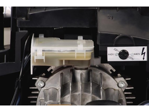 MC_5M_oil_sight_01