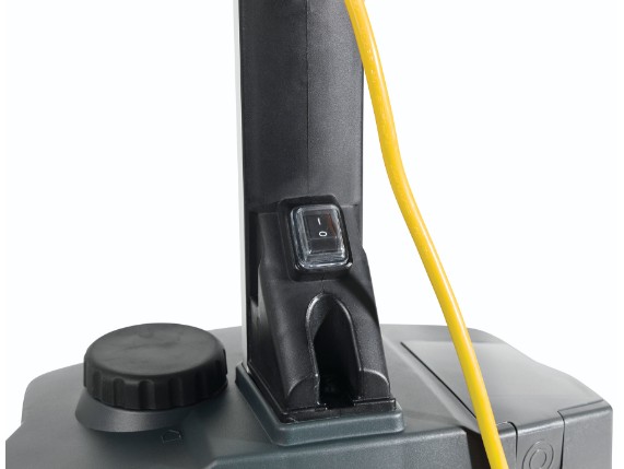 SC100 main switch