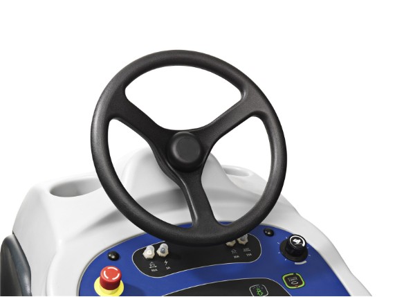 SC1500_steering wheel