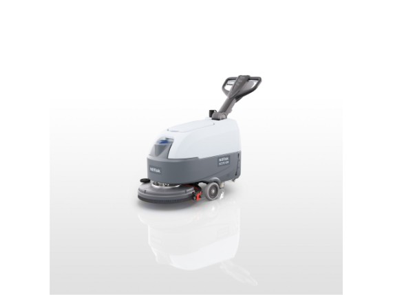 SC370_05_Front_Left_reflection