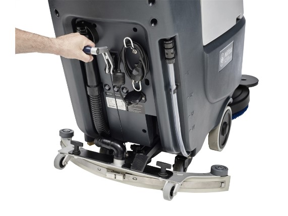 SC530 squeegee lift