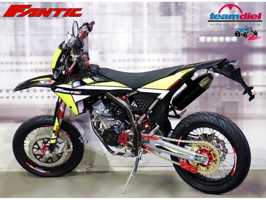 FANTIC 125 XMF Super-Moto Competition, ZFMFA130MNM005920