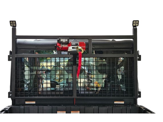 1000-LANDMAX-TGB-UTV-HeckSchutz-mit-Seilwinde_04