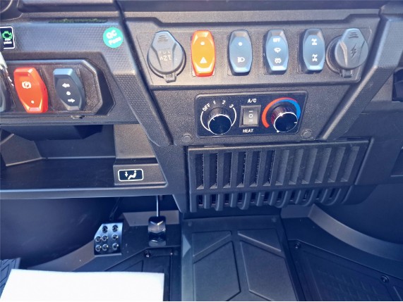 4-TRAC 100 ProX 4x4 UTV 3-Sitz, 0004892