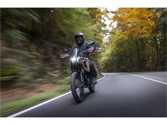 BENELLI 125 BKX, 0004409