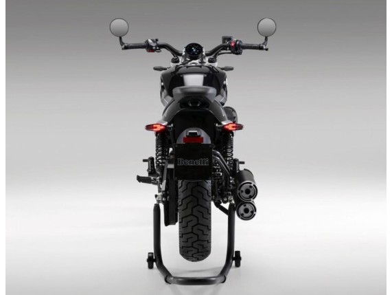 BENELLI 400 Bobber, 123
