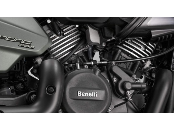 BENELLI 400 Bobber, 123