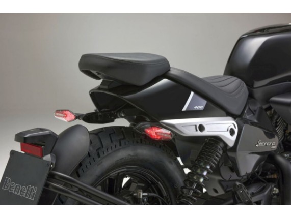 BENELLI 400 Bobber, 123