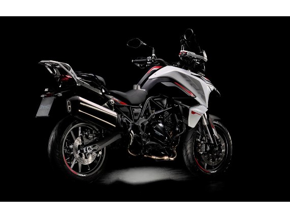 BENELLI 702 TRK, 123