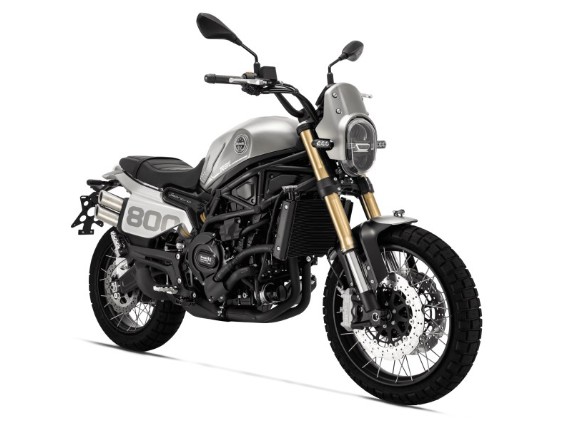 BENELLI 800 LEONCINO T E5, 0004665