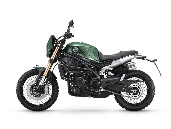 BENELLI 800 LEONCINO Trail, 123