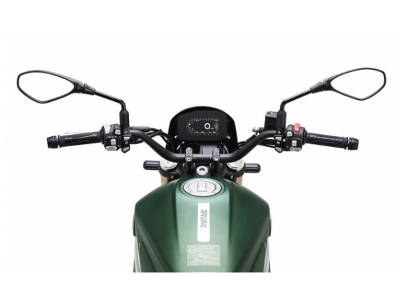 BENELLI 800 LEONCINO Trail, 123