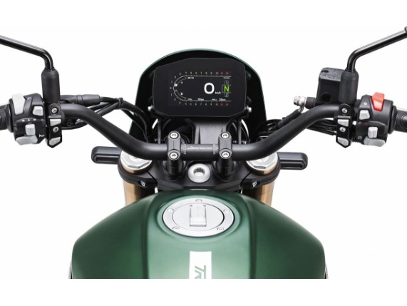 BENELLI 800 LEONCINO Trail, 123