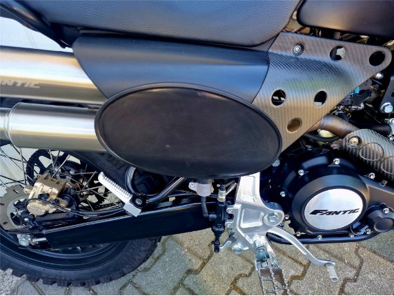 FANTIC 125 Caballero-Scrambler, 0003663