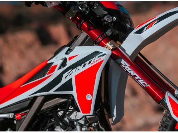 FANTIC 125 XMF Super-Moto Competition, ZFMFA130MNM008316