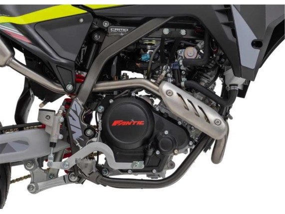 FANTIC 125 XMF Super-Moto Performance, 0004765