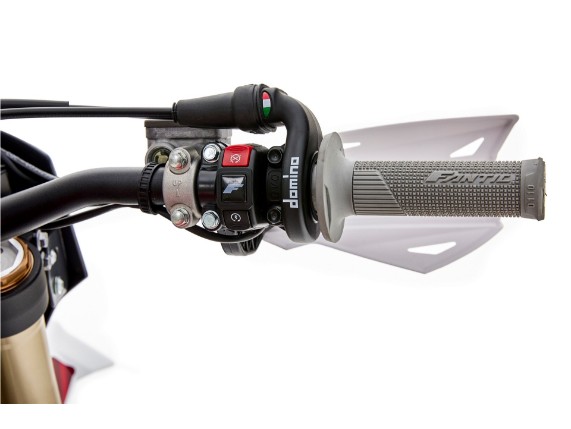 FANTIC 300 XE 2-Takt Hard-Enduro, ZFMXE300ARM000164