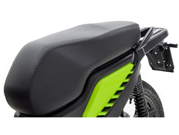 FANTIC 45 Issimo City E-Roller, 0004757