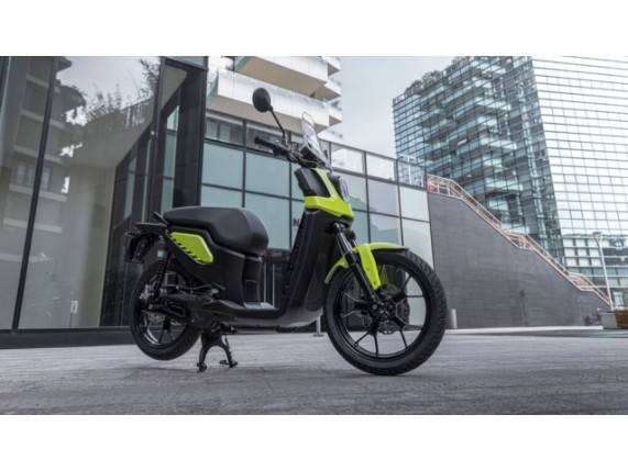 FANTIC 45 Issimo City E-Roller, 0004759