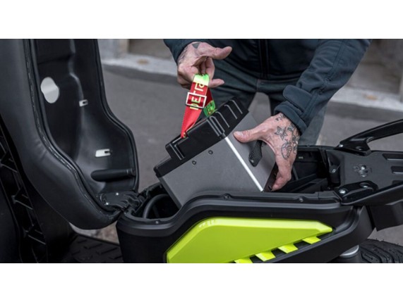 FANTIC 45 Issimo City E-Roller, 0004760