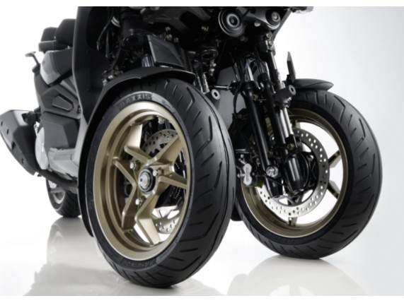 KYMCO 575 i  CV-3, 0004909