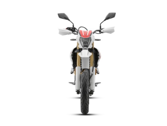 QJ-MOTORS 125 COV SM Super-Moto, 0004957