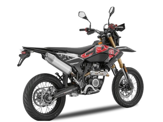 QJ-MOTORS 125 COV SM Super-Moto, 0004958