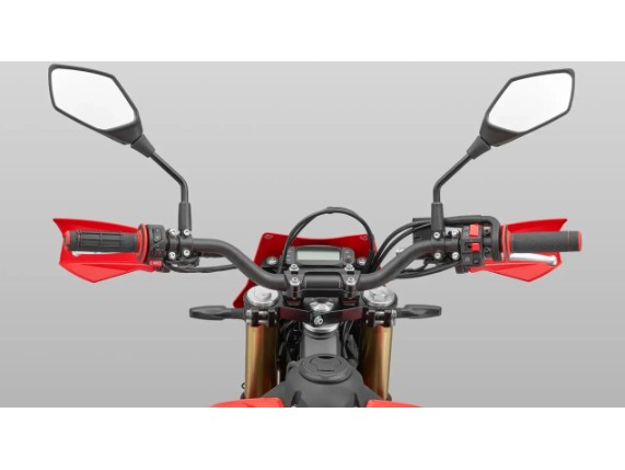 QJ-MOTORS 125 COV SM Super-Moto, 0004958