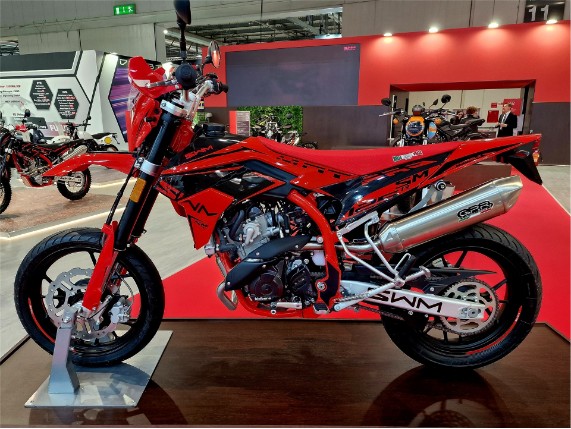 SWM 125 SM-R Special, 0004589