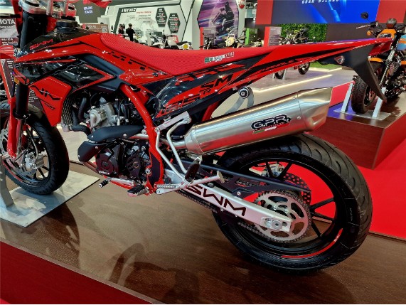 SWM 125 SM-R Special, 0004589