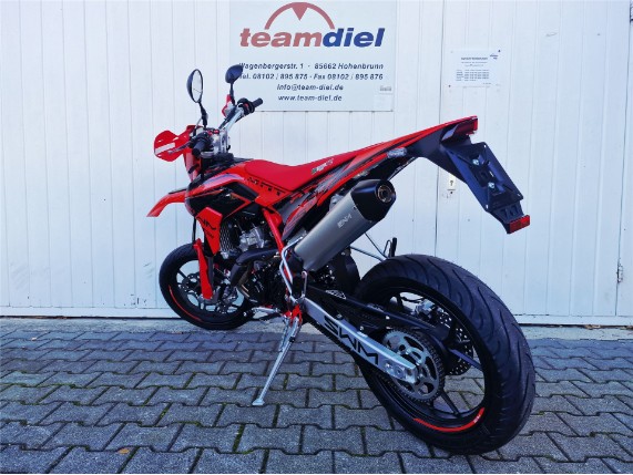 SWM 125 SM-R Special, 0004602