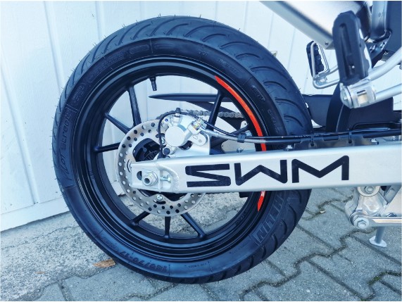 SWM 125 SM-R Special, 0004602