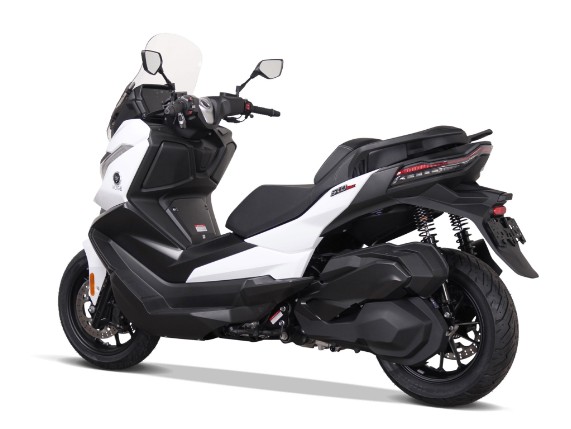 VOGE 350 SR-4 Max Euro 5+, LLVCTP5A
