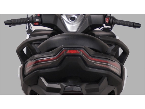 VOGE 350 SR-4 Max Euro 5+, LLVCTP5A