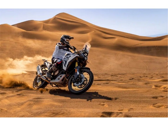 VOGE 800 DS-X Rally, 0004600