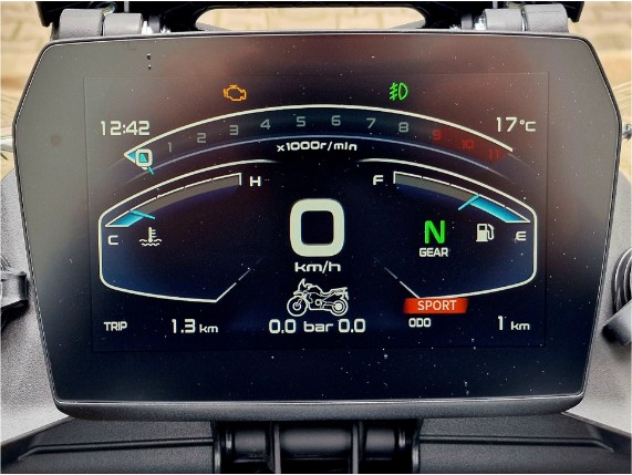 VOGE 900 DS-X, 0004394