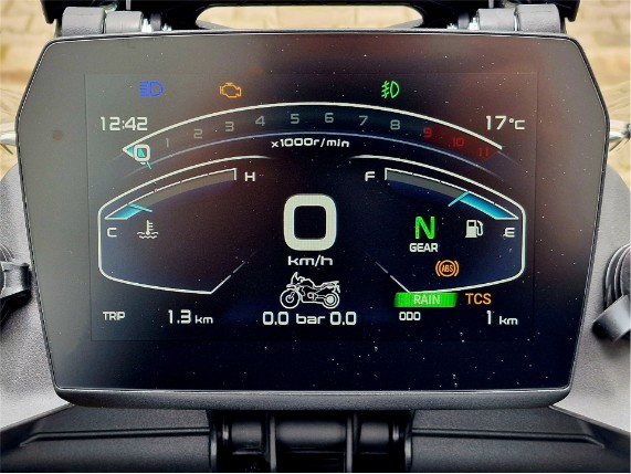 VOGE 900 DS-X, 0004575
