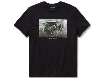 T-Shirt Archive Photo