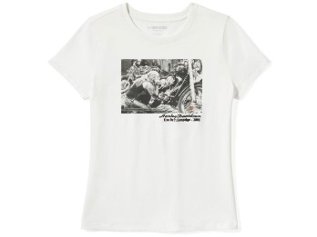 T-Shirt Archive Photo