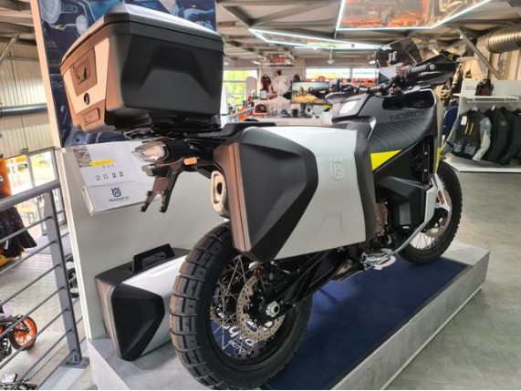 HUSQVARNA NORDEN 901, TRAVEL EDITION