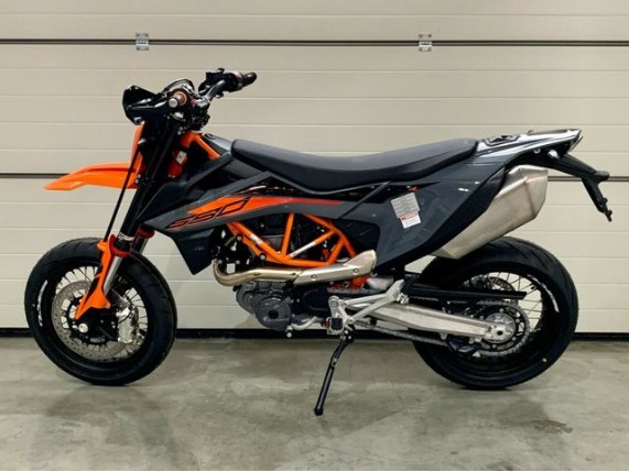KTM 690 SMC R,