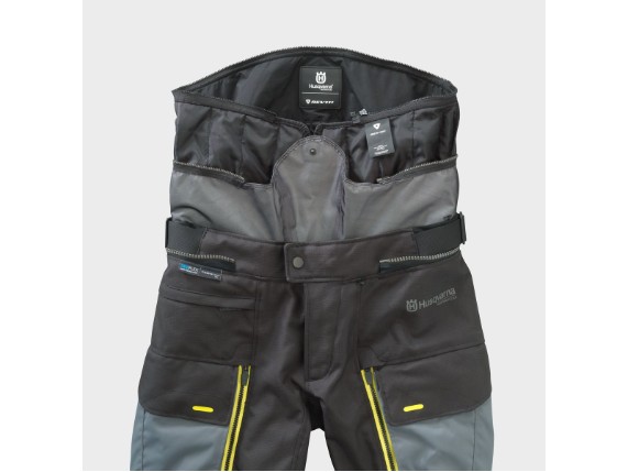 pho_hs_closeup_94020_3hs22004250x_scalar_wp_pants_detail_innen_hosen__sall__awsg__v1