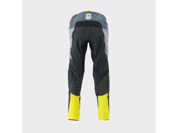 pho_hs_pers_rs_139144_3hs24001600x_railed_pants_back__sall__awsg__v1