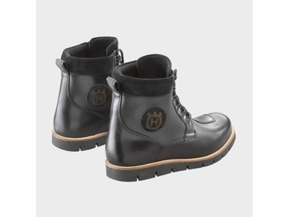 pho_hs_pers_rs_62377_3hs20003060x_pursuit_shoes_rear_45de__sall__awsg__v1