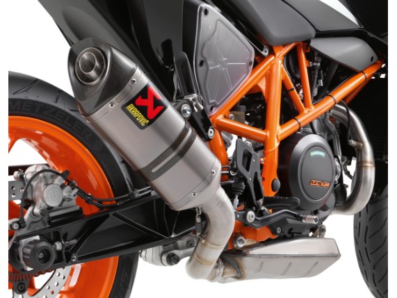 pho_pp_mon_76005999200_akrapovic_slip_on_silencer__sall__awsg__v1