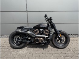 Sportster S