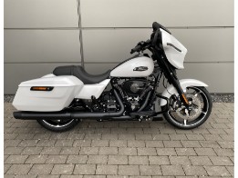 Street Glide