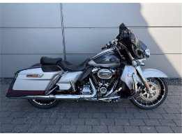 Street Glide CVO